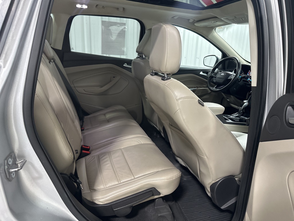 2019 Ford Escape Titanium photo 22