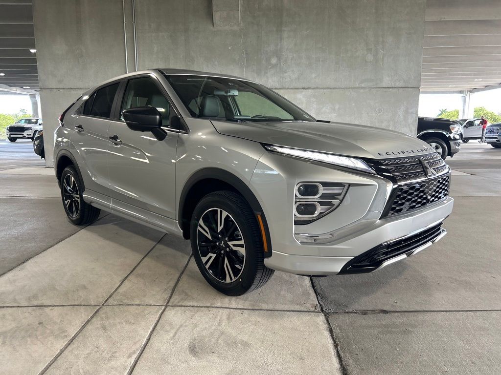 2024 Mitsubishi Eclipse Cross SEL photo 2