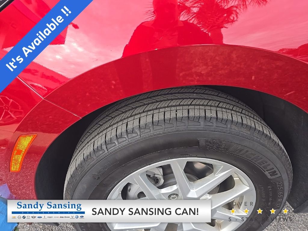 2022 Chevrolet Equinox LT's photo