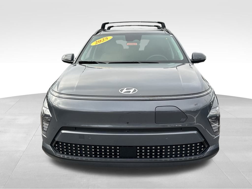 Certified 2025 Hyundai Kona EV Limited with VIN KM8HE3A67SU022416 for sale in Highland Park, IL