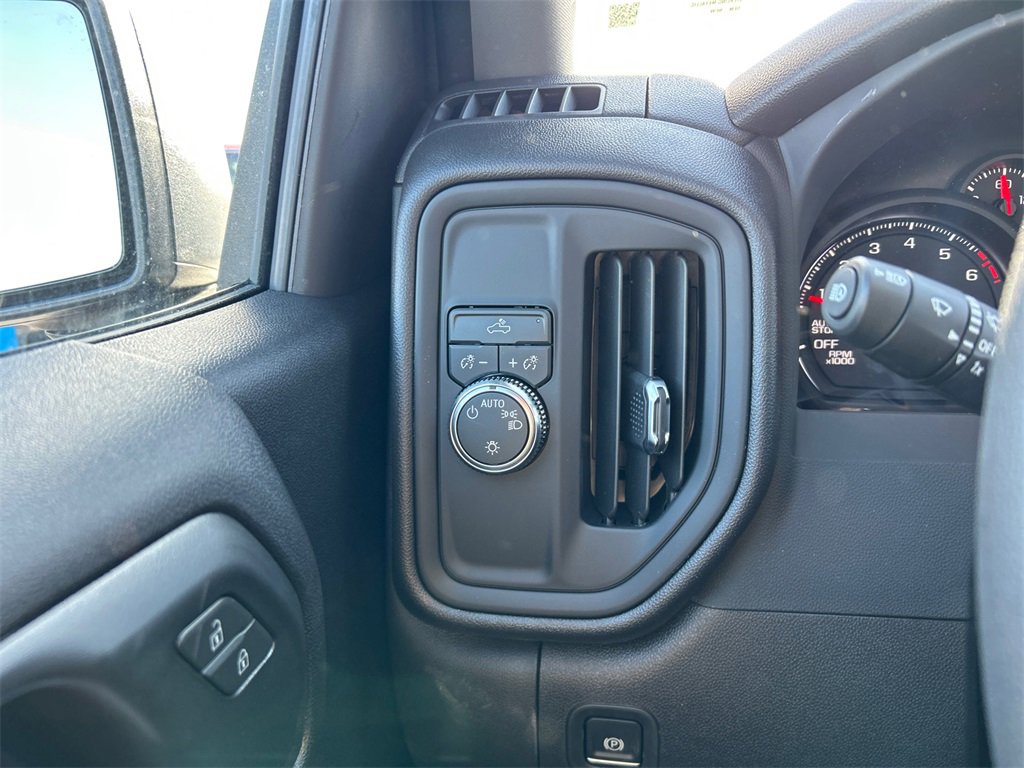 2026 GMC SIERRA - Image 16