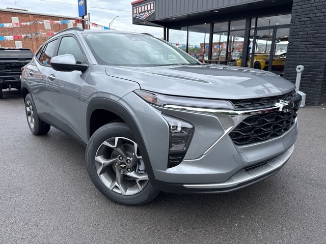 2026 Chevrolet Trax LT photo 3