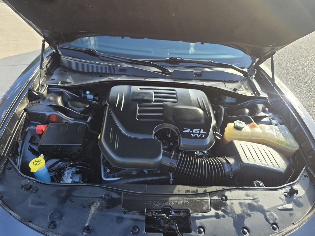 2020 Dodge Charger SXT photo 27
