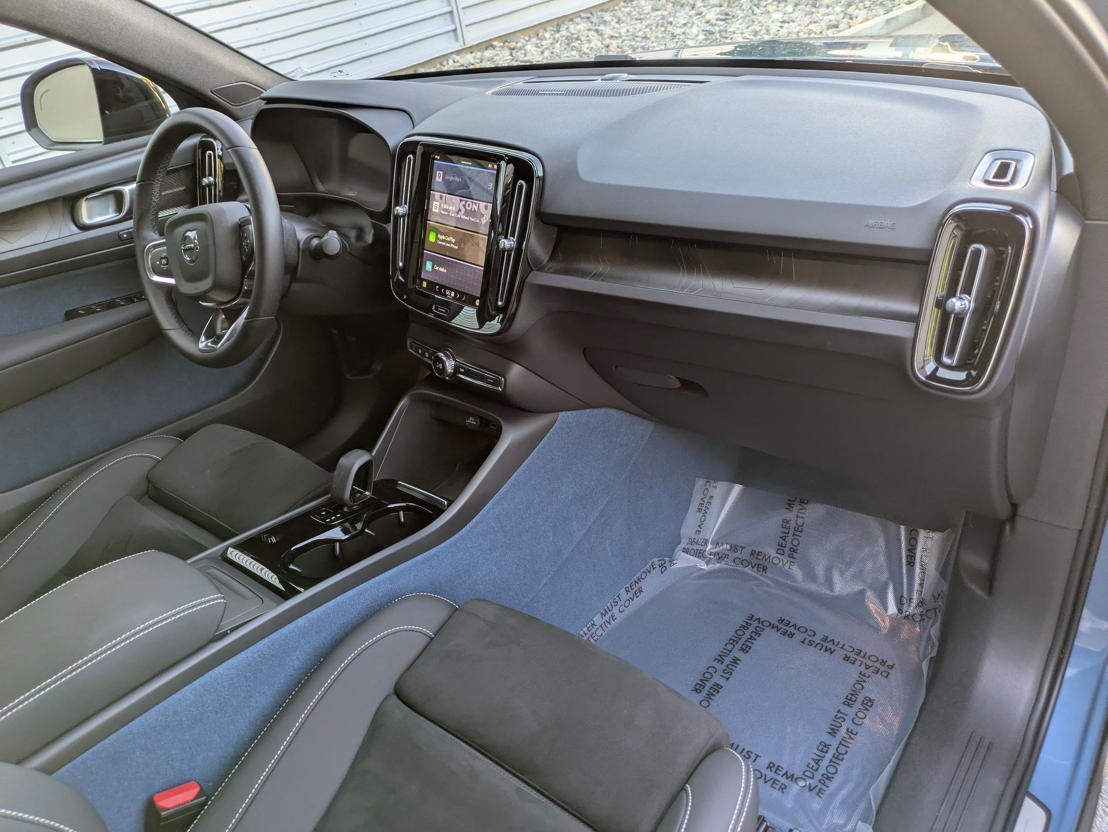 2022 Volvo C40 Recharge Ultimate photo 28