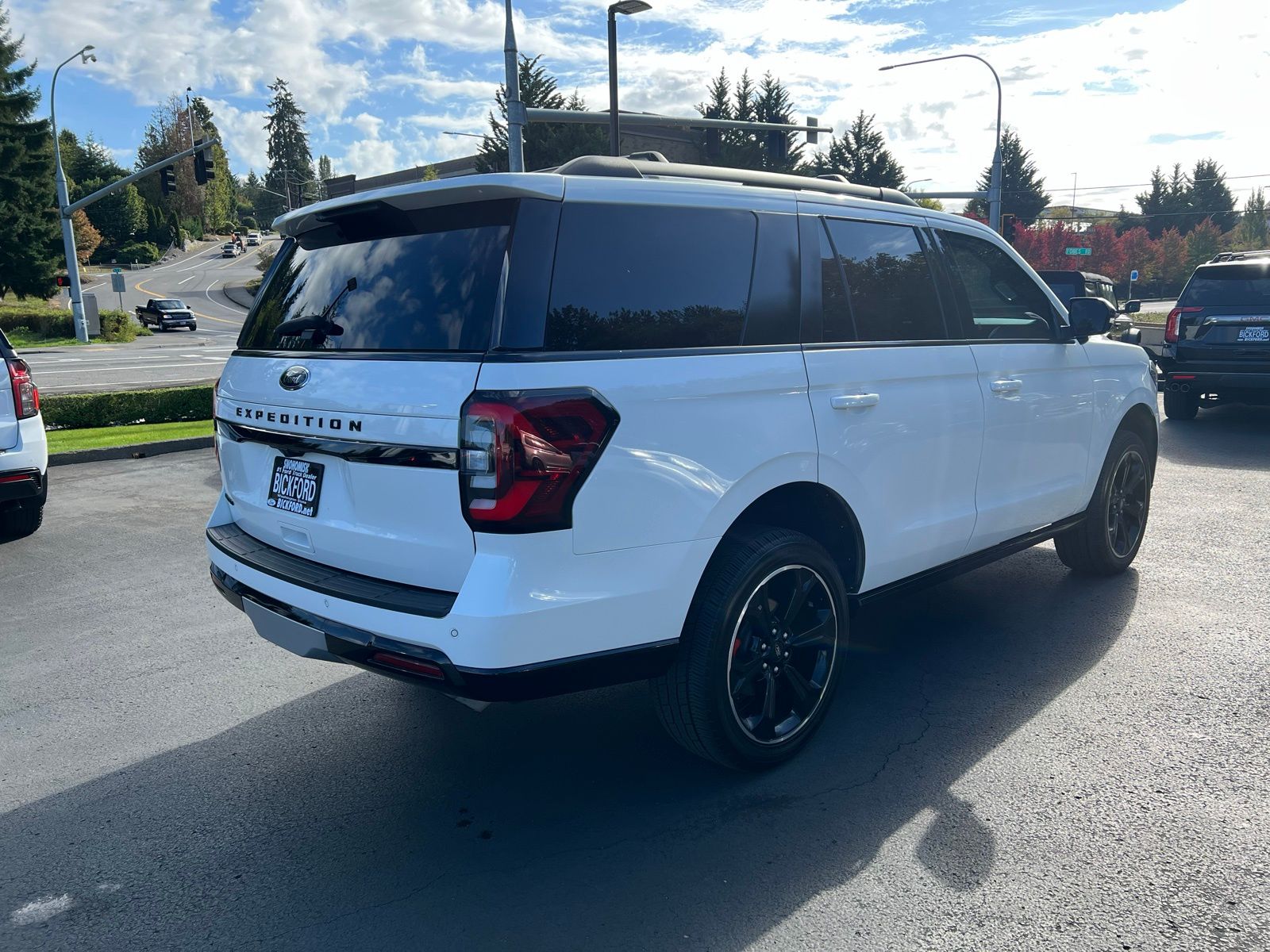 2022 Ford Expedition Limited photo 3