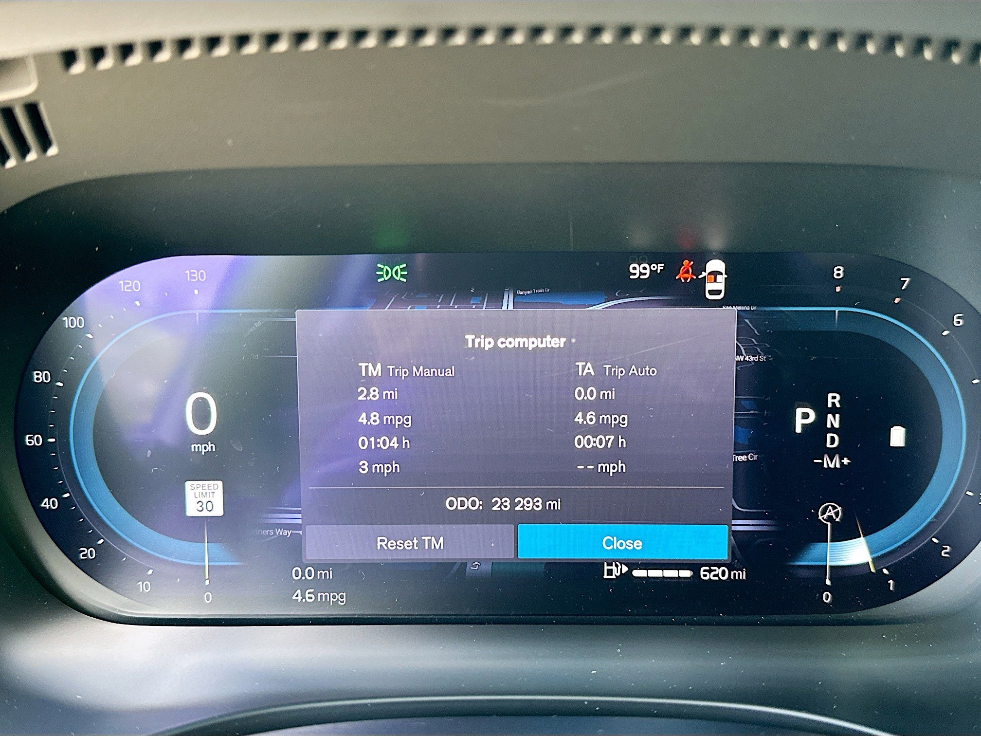 2023 Volvo XC60 Plus photo 12
