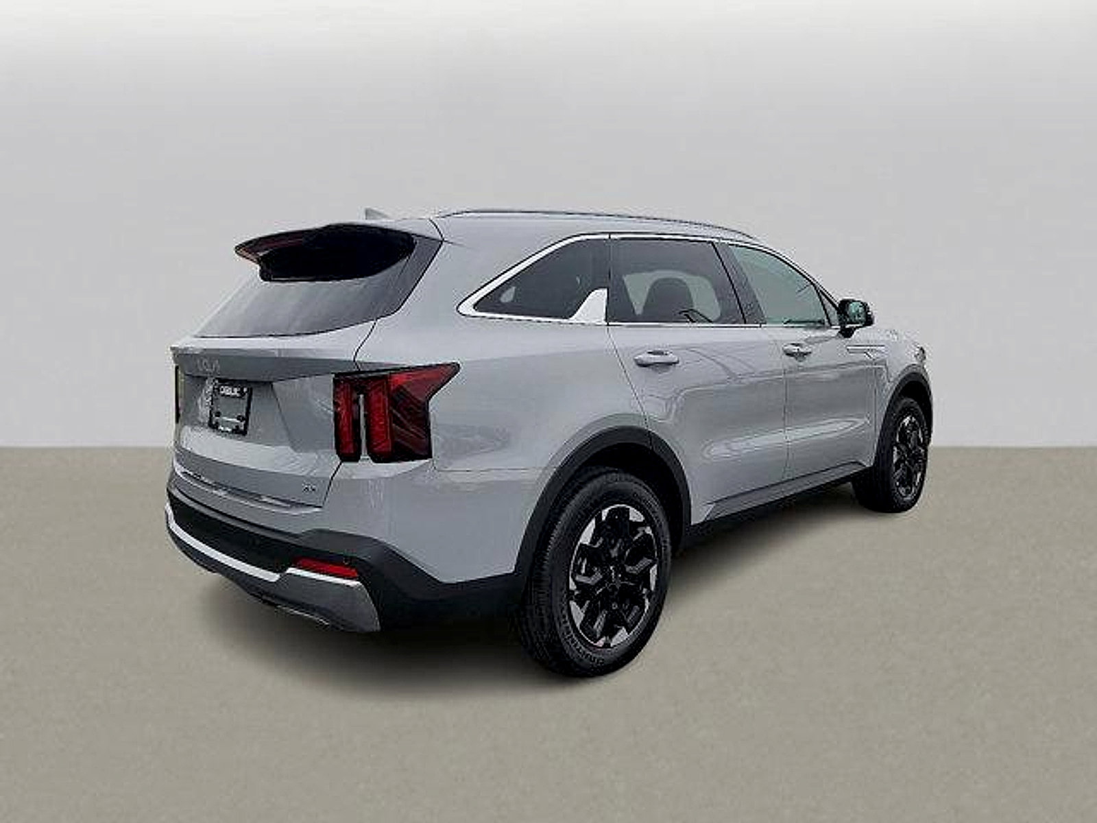 2025 Kia Sorento S photo 3