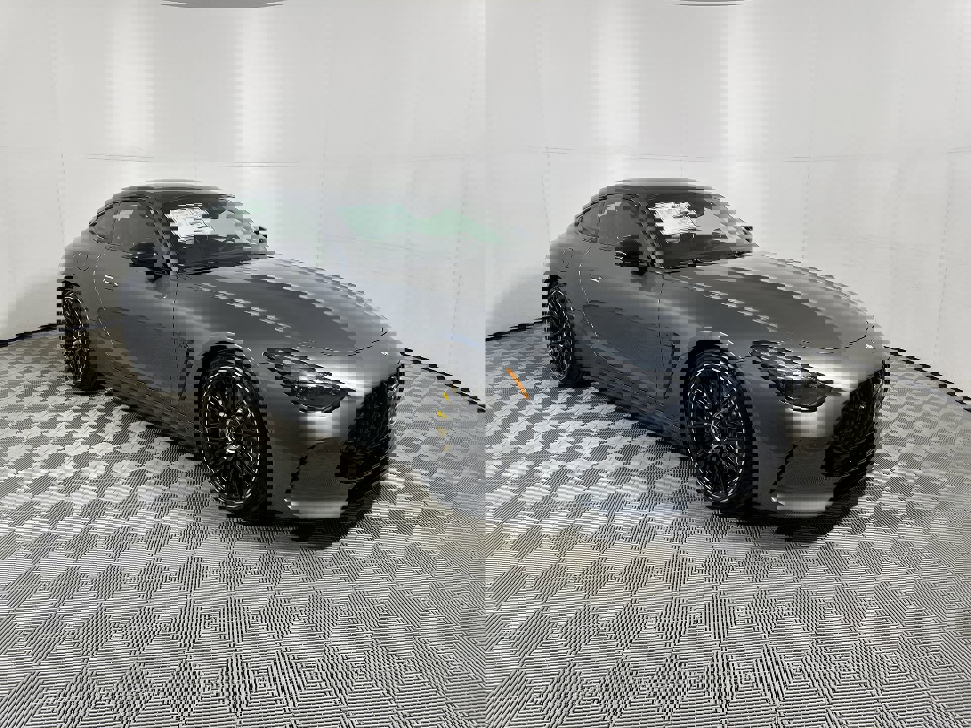 2025 Mercedes Benz AMG GT 63 photo 2