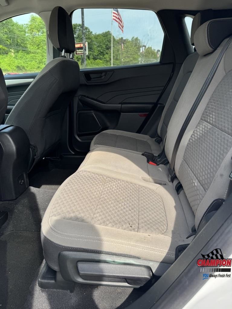 2022 Ford Escape SE photo 20