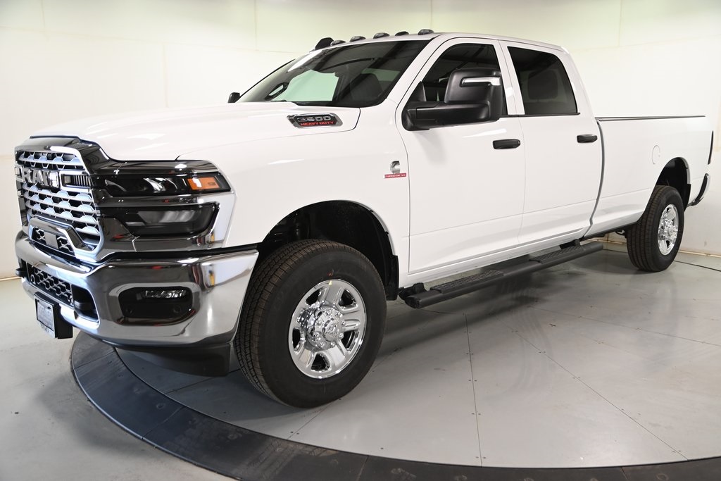 2026 Ram 2500 Tradesman photo 5