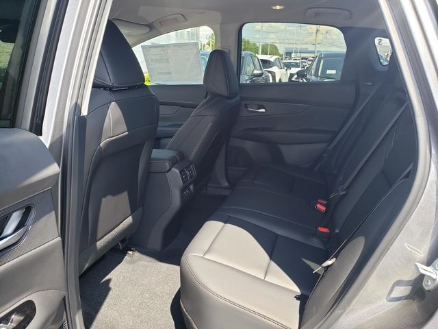 2025 Nissan Murano SV photo 12