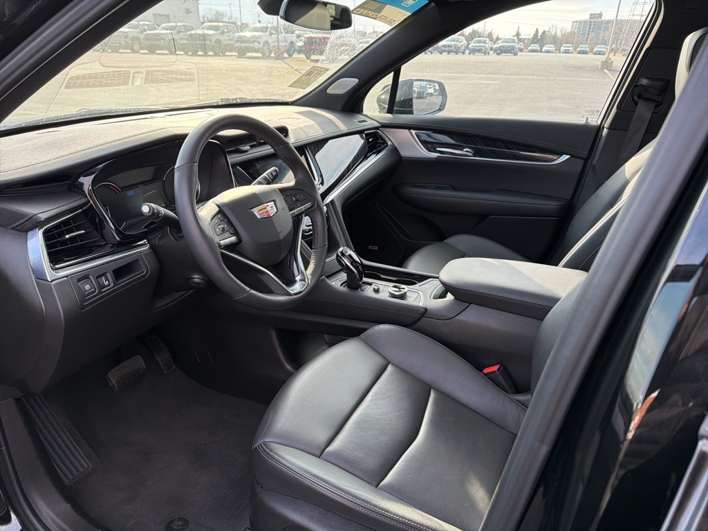 2024 CADILLAC XT6 - Image 9
