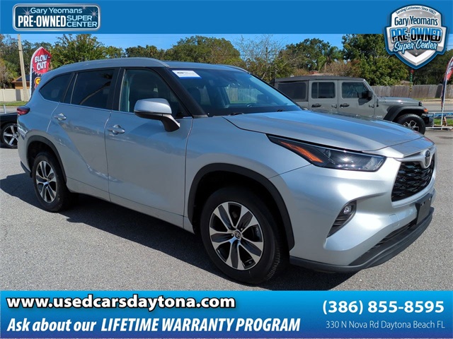 2023 Toyota Highlander XLE's photo