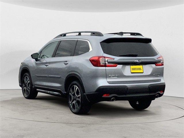 2025 Subaru Ascent Limited photo 2