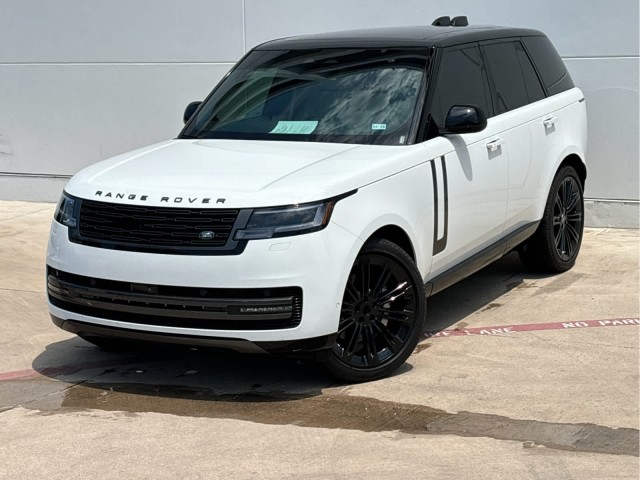 2024 Land Rover Range Rover SE