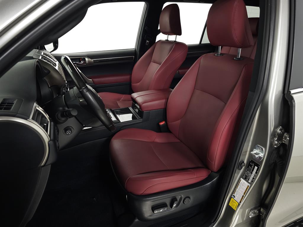 2020 Lexus GX Premium photo 16