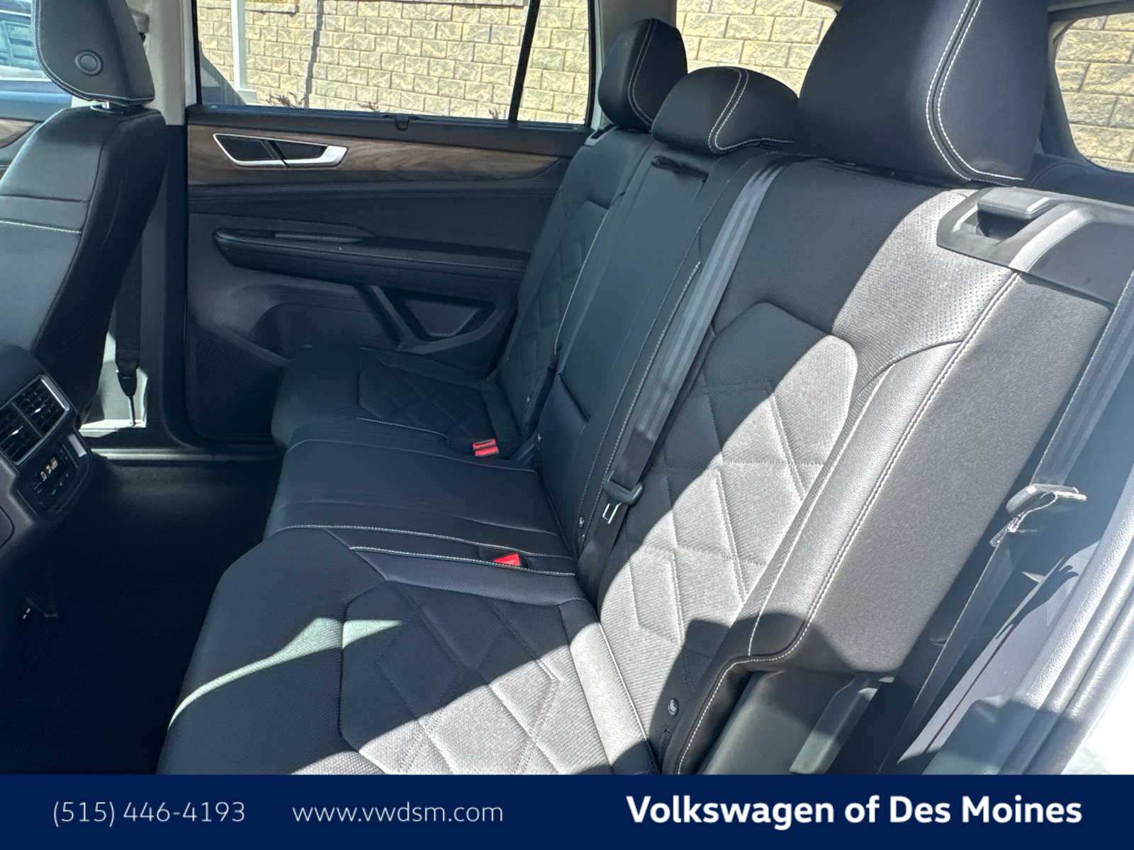 2026 Volkswagen Atlas SE Technology photo 9