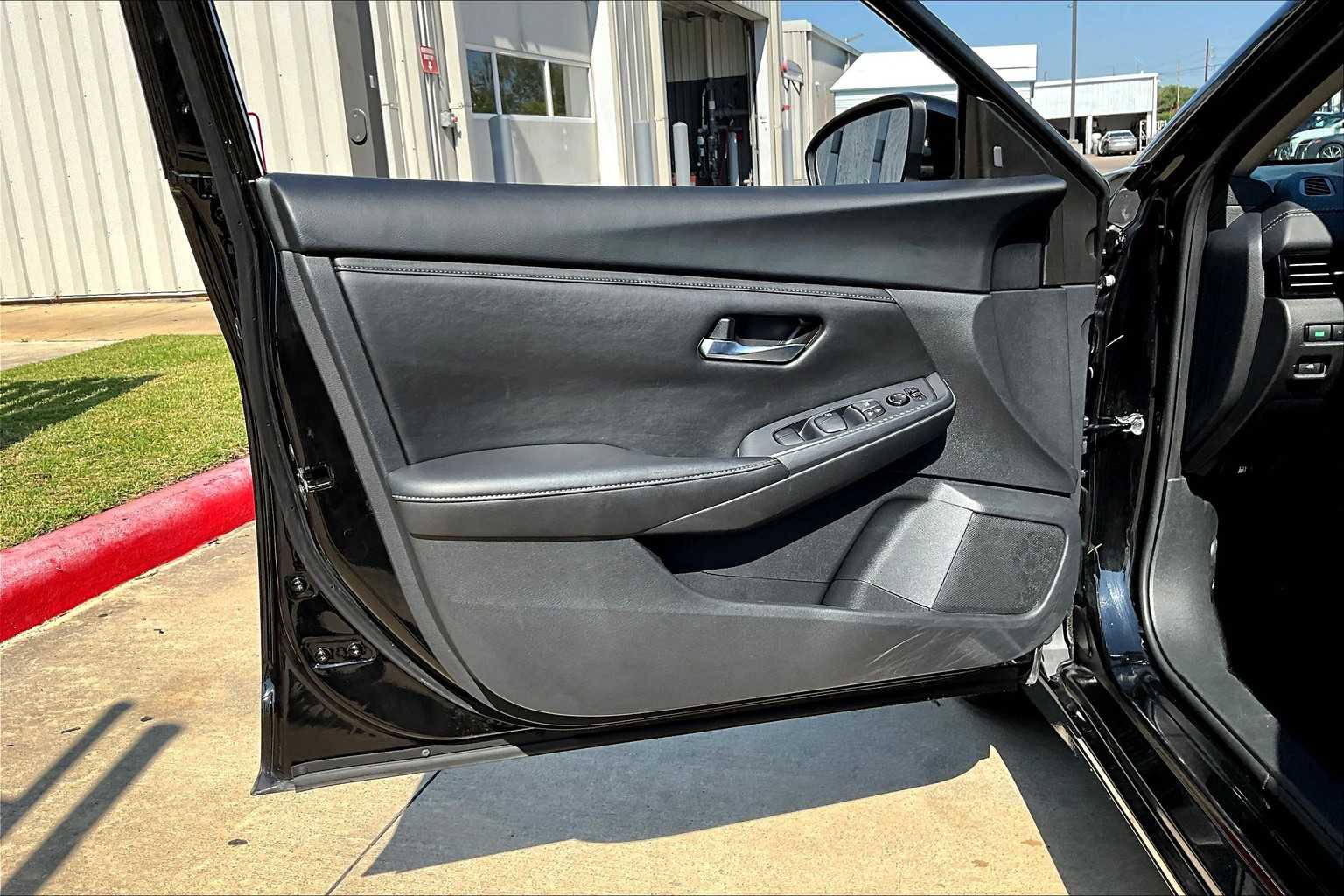 2023 Nissan Sentra SV photo 20