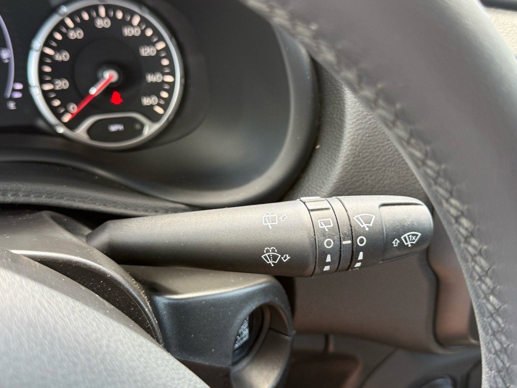 2019 Jeep Renegade Latitude photo 23