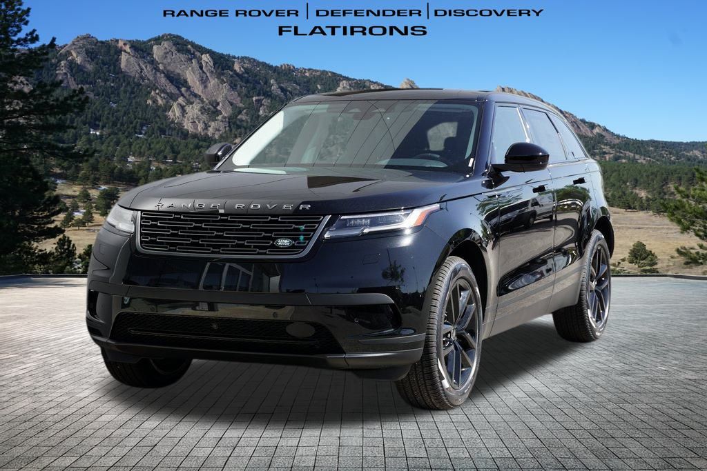 2025 Land Rover Range Rover Velar S's photo