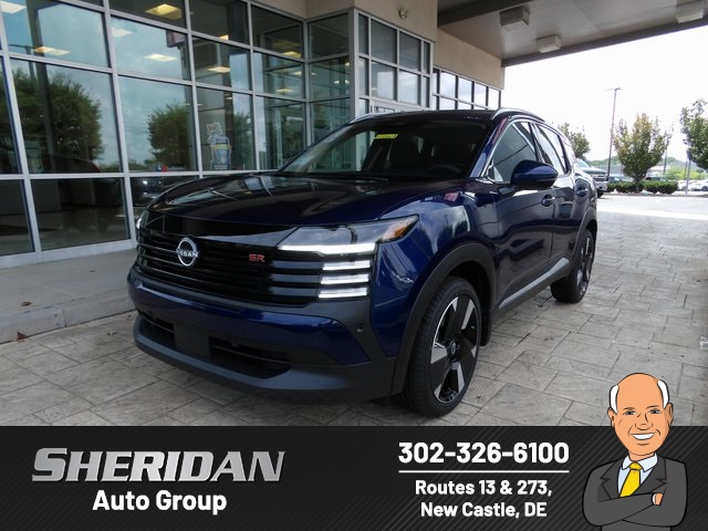 2025 Nissan Kicks SR's photo