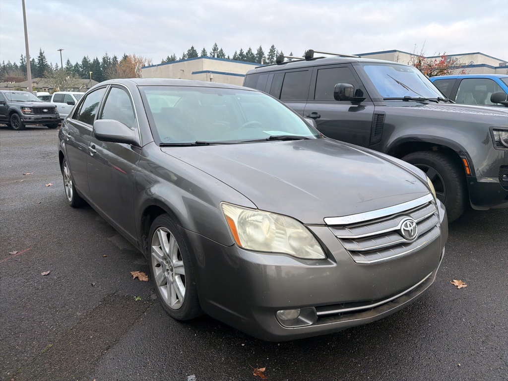 2006 Toyota Avalon photo 3