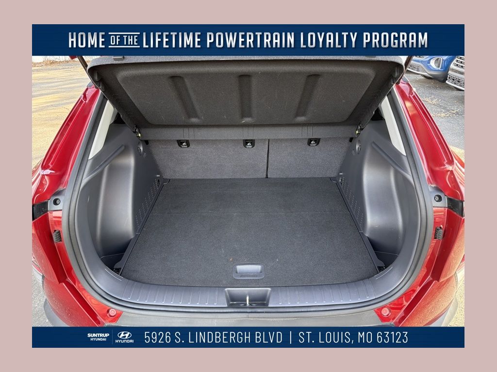 2025 Hyundai Kona SEL's photo