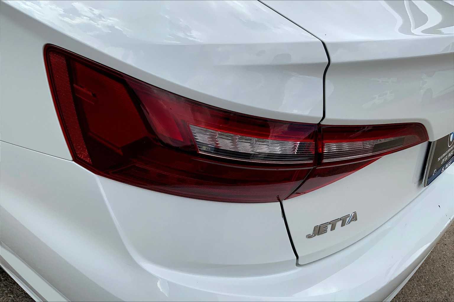 2021 Volkswagen Jetta S photo 23