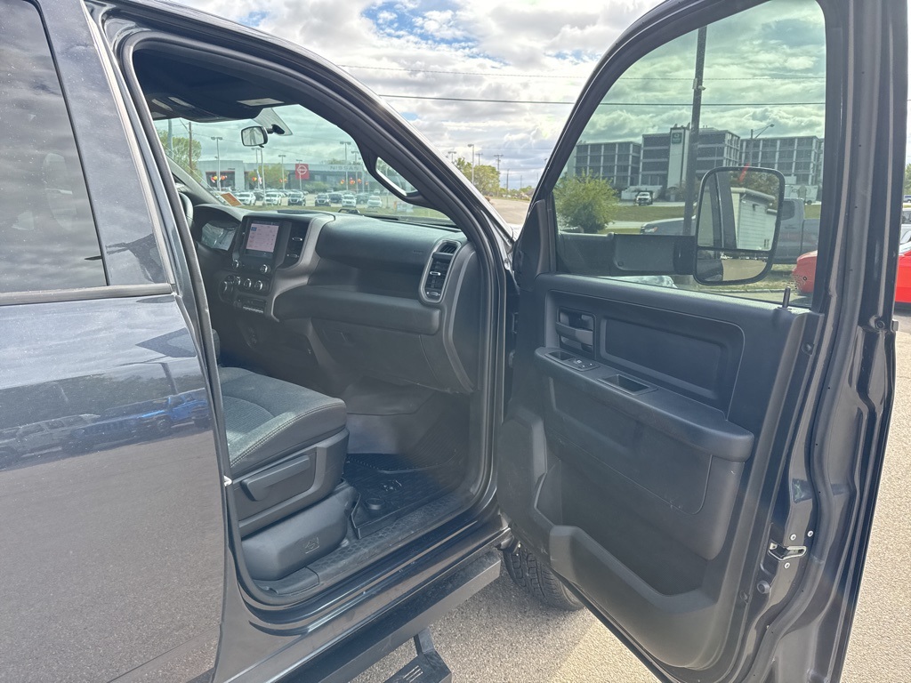 2022 Ram 2500 Tradesman photo 24
