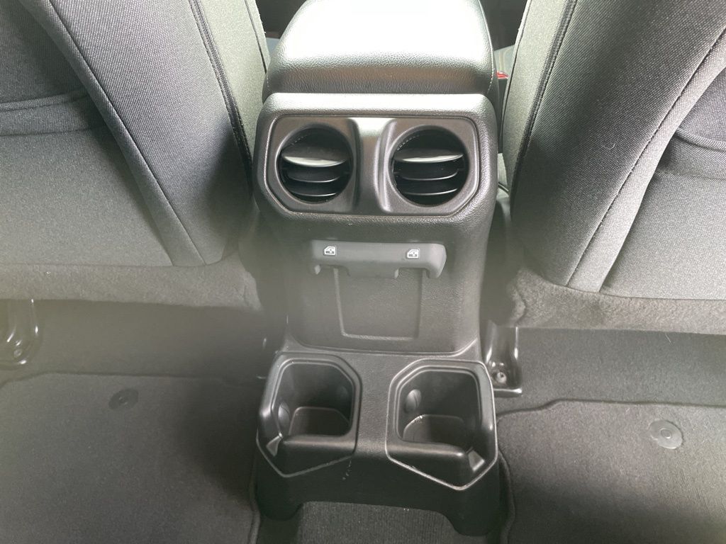 2024 Jeep Wrangler Sport S photo 66
