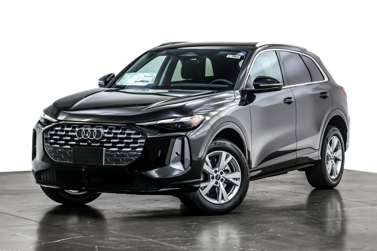 2025 Audi New Q5 Premium's photo