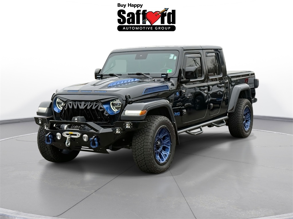 2020 Jeep Gladiator Overland's photo