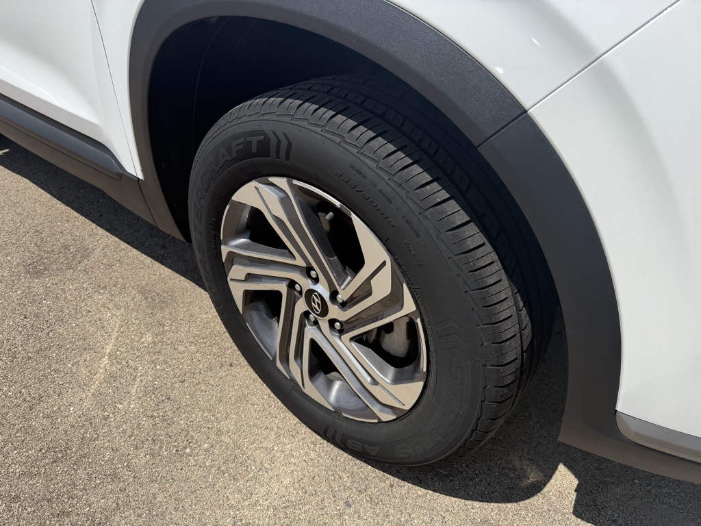 2023 Hyundai Santa Fe SEL photo 3