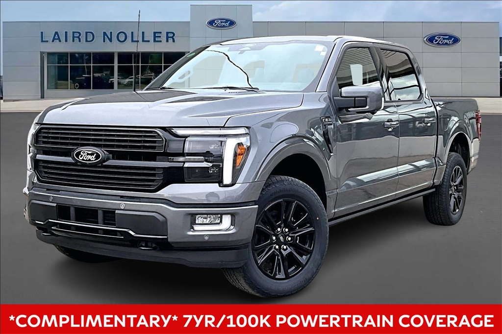 2025 Ford F-150 Platinum's photo