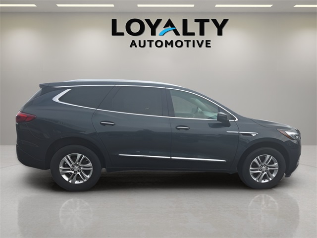 2018 Buick Enclave Essence photo 6
