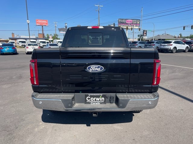 2025 Ford F-150 Lariat photo 17