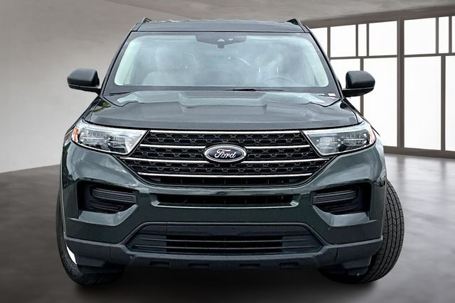 2023 Ford Explorer XLT photo 4