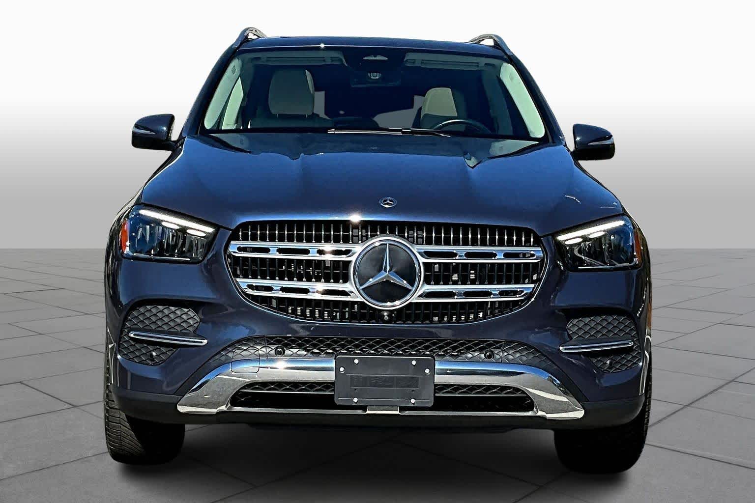 2024 Mercedes Benz GLE 350 4MATIC photo 3