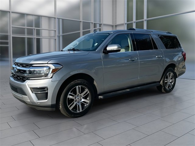 2024 Ford Expedition Limited's photo