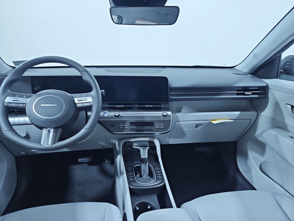 2026 Hyundai Kona SEL photo 10