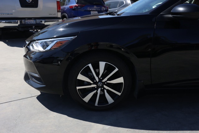 2022 Nissan Sentra SV photo 9