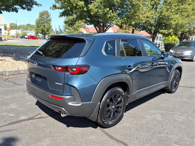 2025 Mazda CX-50 2.5 S Premium photo 5