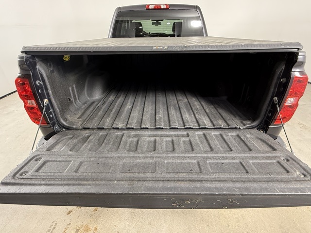 2016 Chevrolet Silverado 1500 LT photo 9