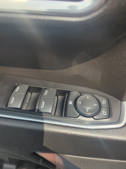 2024 Chevrolet Silverado 1500 LT photo 16