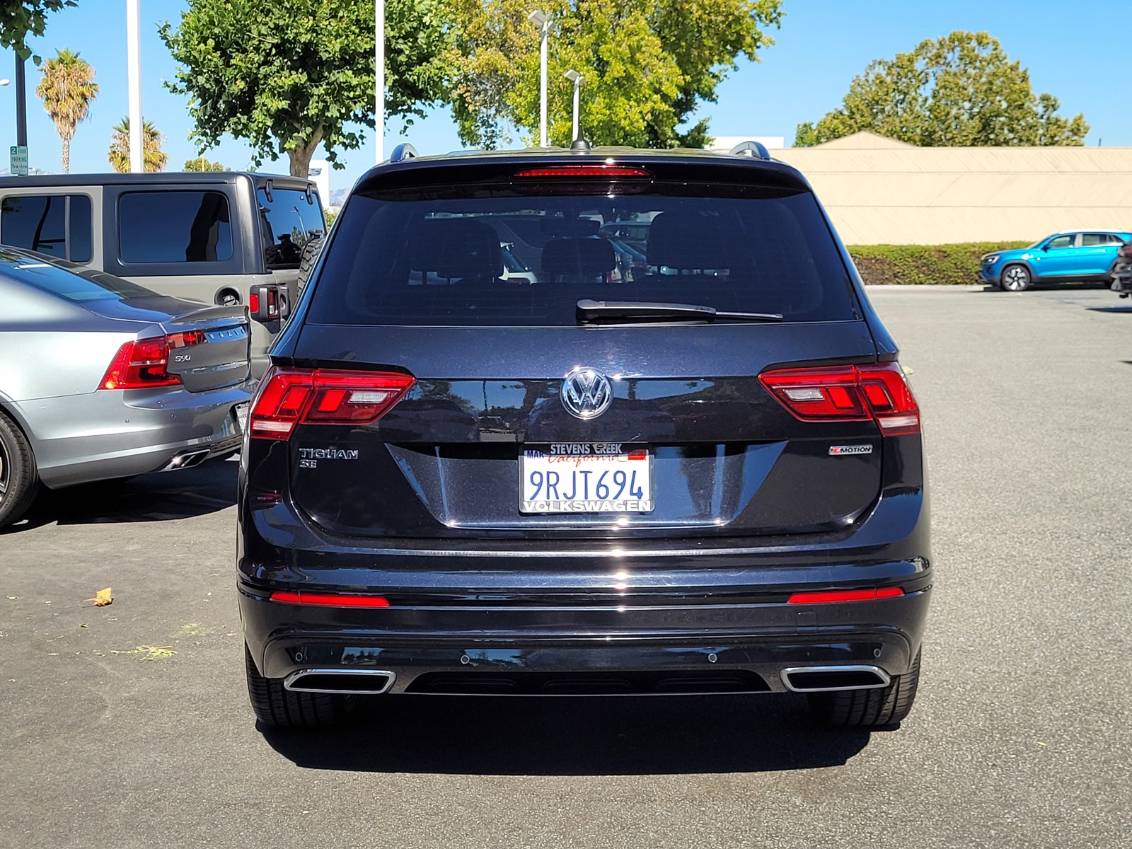2021 Volkswagen Tiguan SE R-Line Black photo 4
