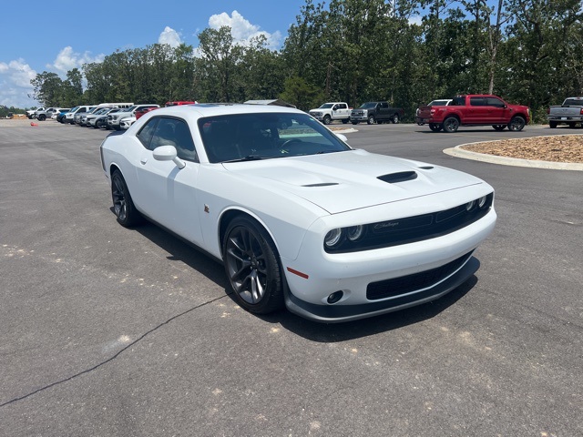 2023 Dodge Challenger R/T Scat Pack photo 3