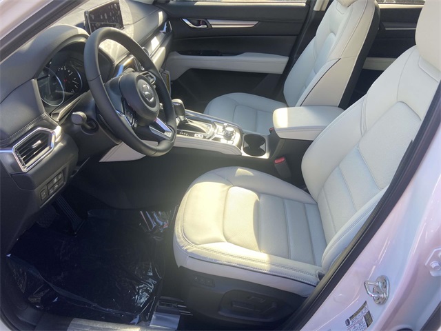 2025 Mazda CX-5 Premium Plus photo 4