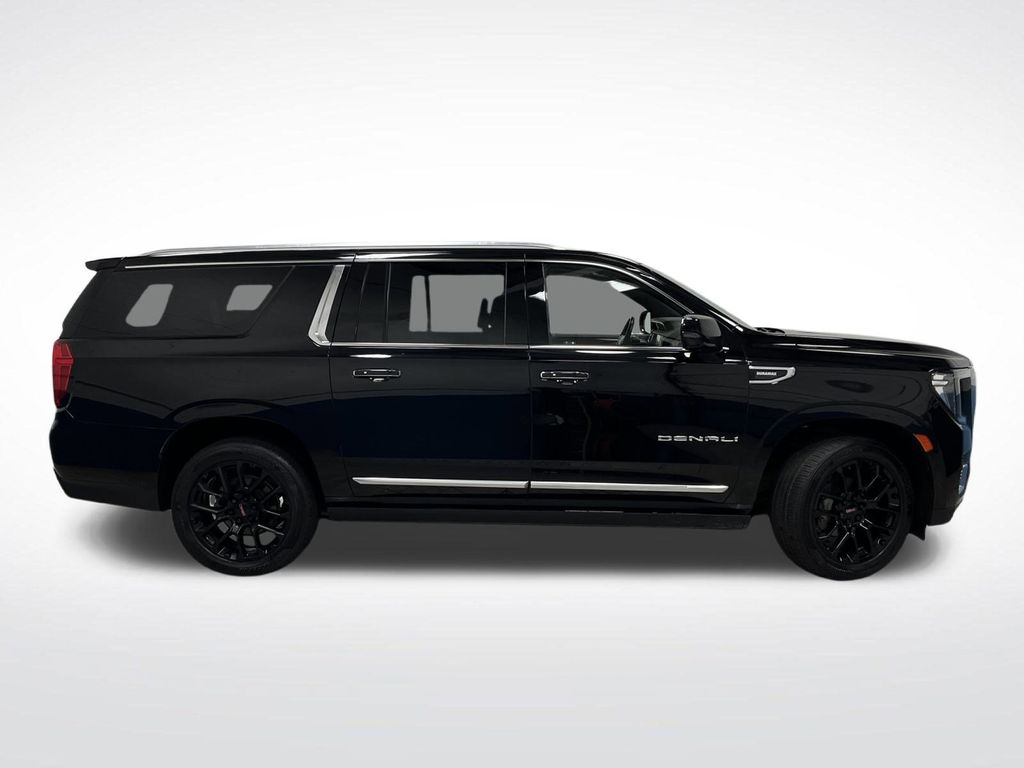 2023 Gmc Yukon XL Denali photo 2