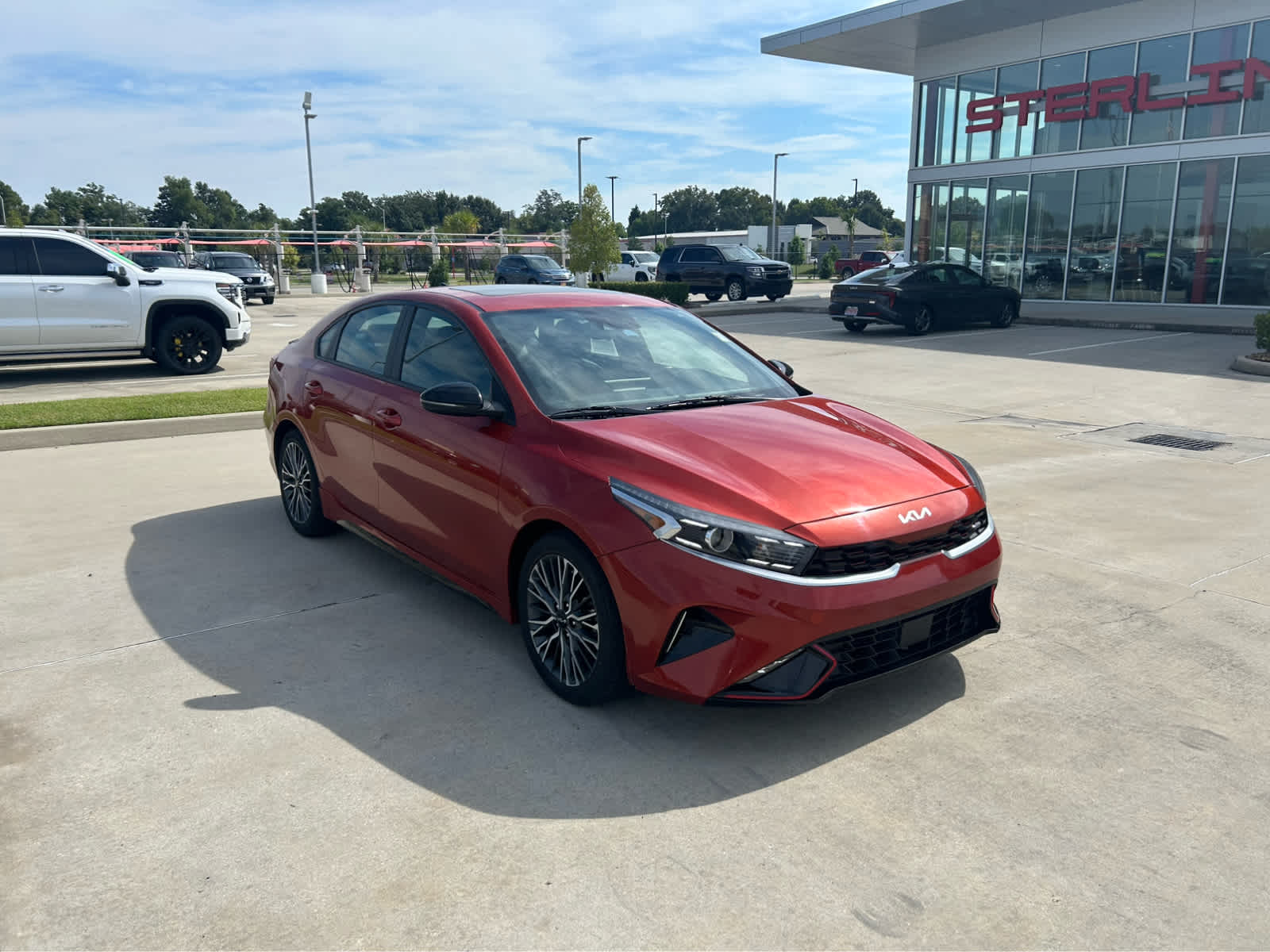 2023 Kia Forte GT-Line photo 2