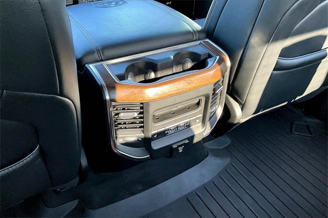 2021 Ram 1500 Laramie photo 11